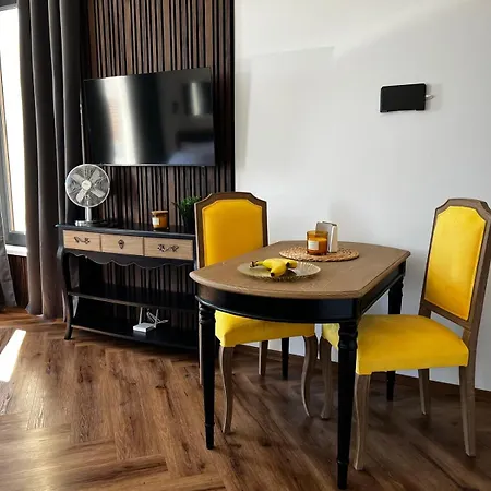 Rezidence Trojka - B3 * Horní Planá