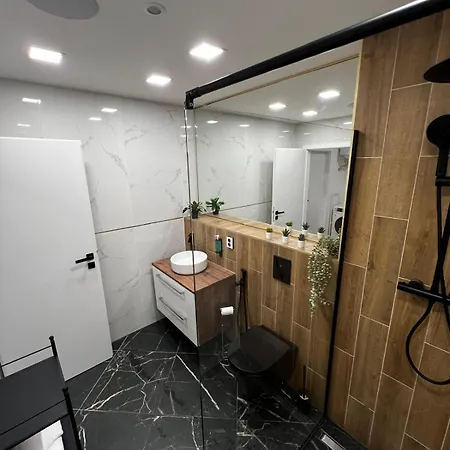 Rezidence Trojka - B3 *